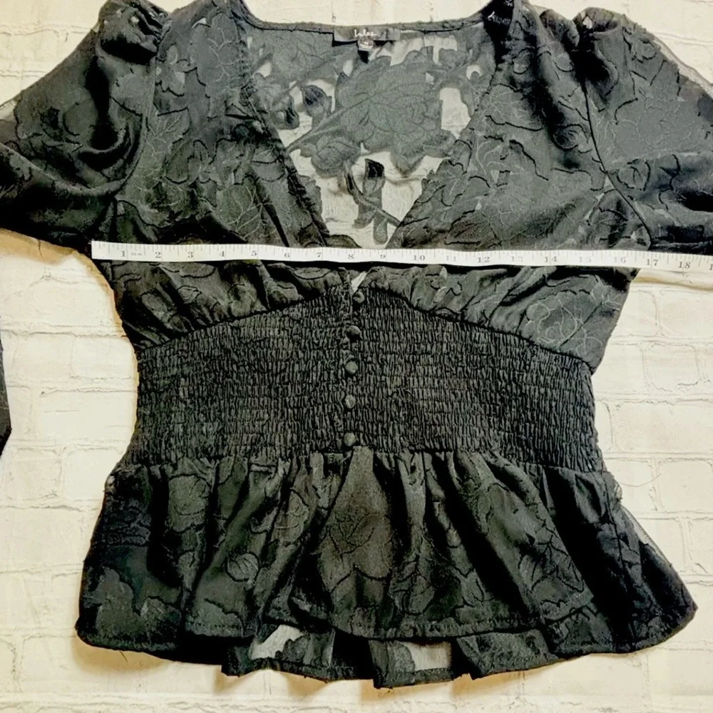 Lulus Women's M Patio Date Black Floral Burnout Lace Button-Up Long Sleeve Top - Picture 9 of 13